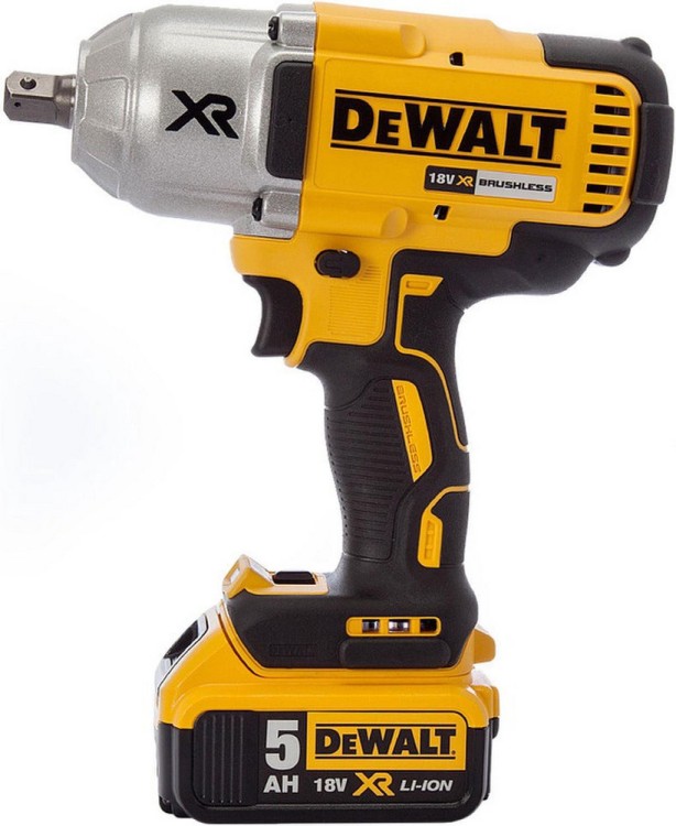 Akum. smūginis veržliaraktis "DeWalt DCF899P2", su defektu