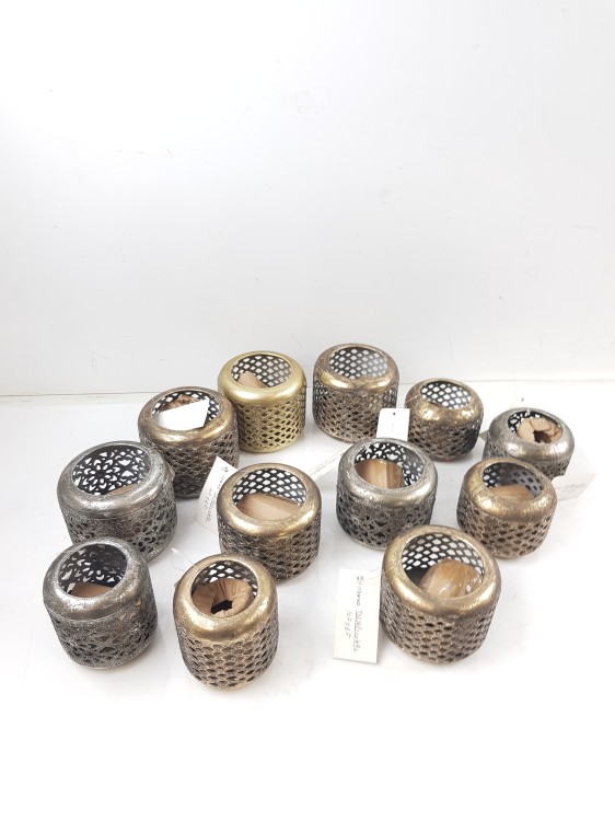 Metalinių žvakidžių rinkinys