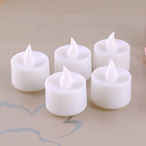 560  vnt. LED žvakučių "Day", 3,5x2 cm