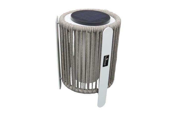Saulės energija įkraunamas šviestuvas "GreenChair"